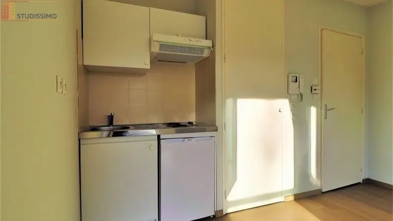 Studio 22m² Troyes - 2e étage, DPE D - Photo 4