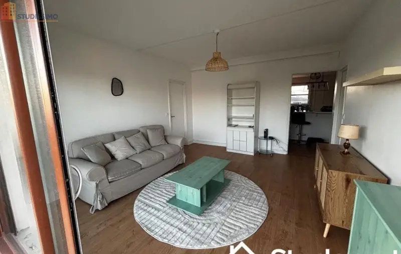 Studio meublé 16m² Troyes - Lumineux, au 4e étage - Photo 4