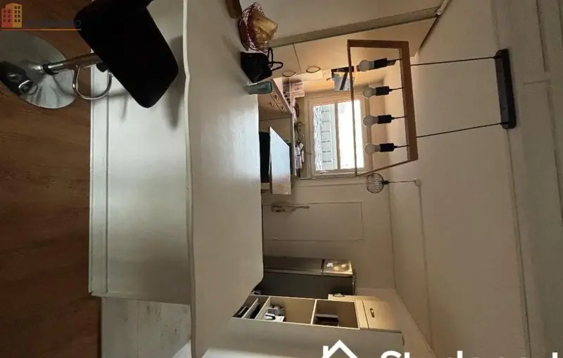 Studio meublé 16m² Troyes - Lumineux, au 4e étage - Photo 2