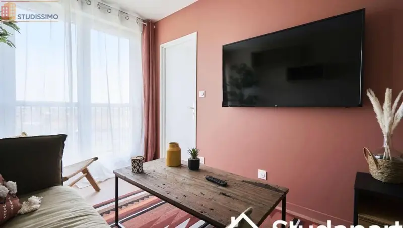 Studio meublé 11m² Troyes - Lumineux, 7e étage - Photo 4