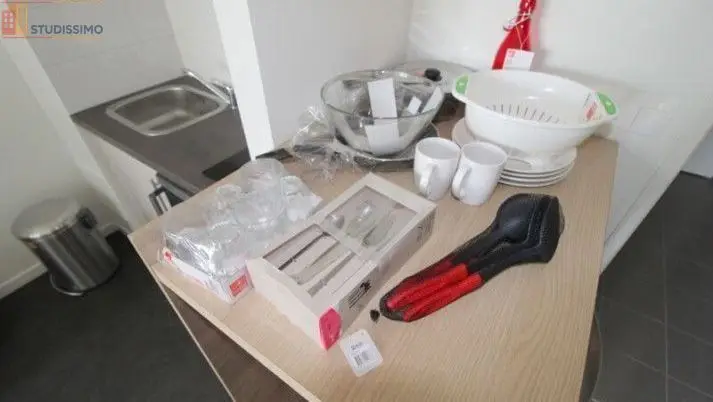 Studio meublé 21m² Troyes - Meublé, DPE C - Photo 3