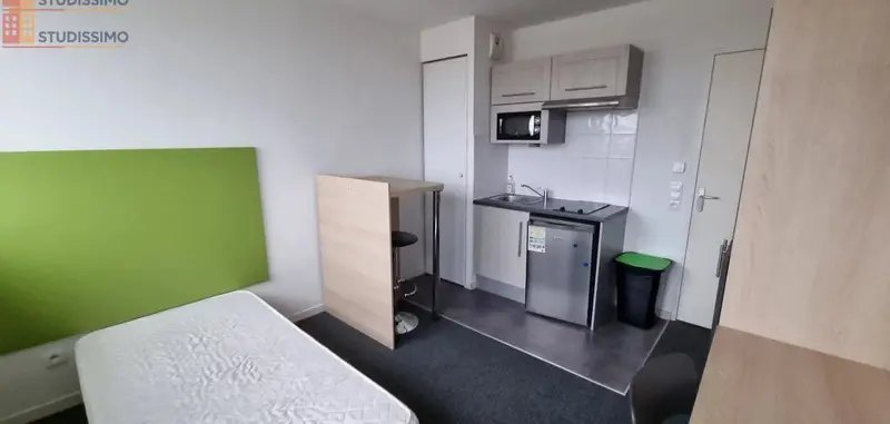 Studio meublé 21m² Troyes - Lumineux, 2e étage - Photo 4