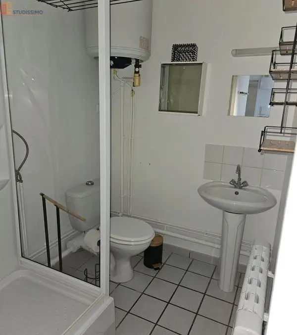 Studio meublé 17m² Troyes - Meublé, lumineux - Photo 2