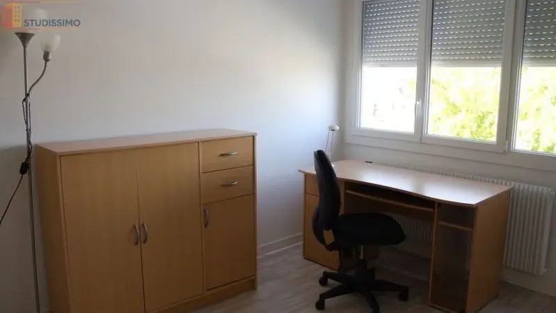 Studio meublé 25m² Troyes - Meublé, DPE D - Photo 3