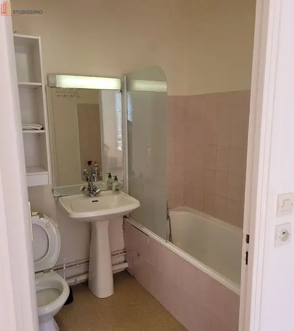 Studio meublé 23m² Troyes centre - Meublé, 2e étage - Photo 2