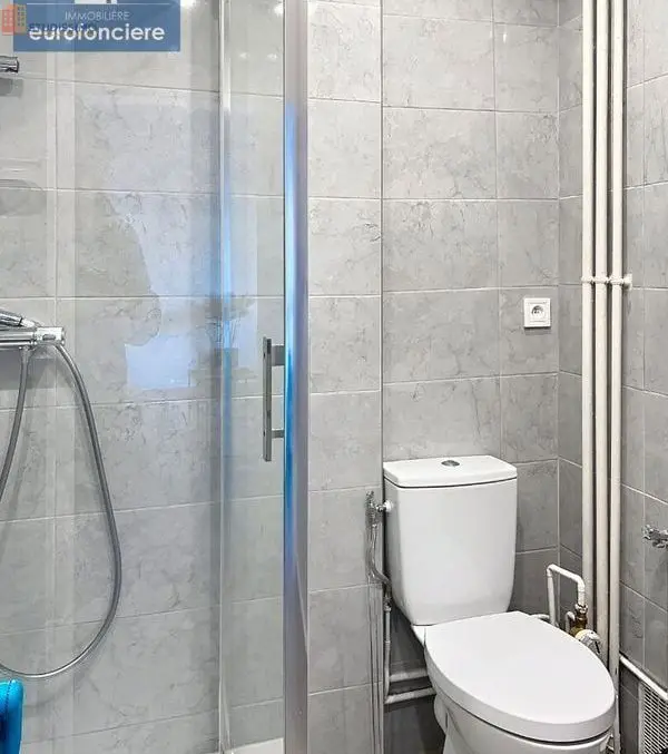 Studio 28m² Troyes - DPE D, 1er étage - Photo 2