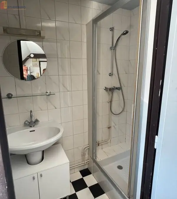 Studio 20m² Troyes centre - Meublé, stationnement - Photo 2