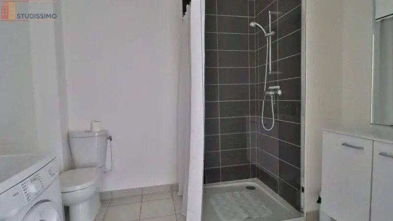 Studio meublé 21m² Troyes - Tout équipé, proche Y School - Photo 2