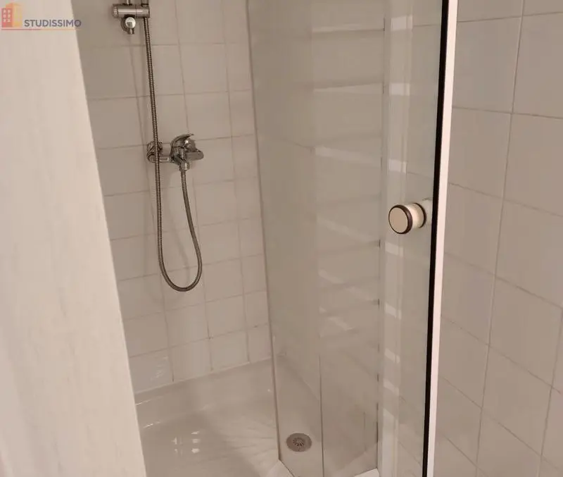 Studio meublé 25m² Troyes - Meublé, lumineux - Photo 2