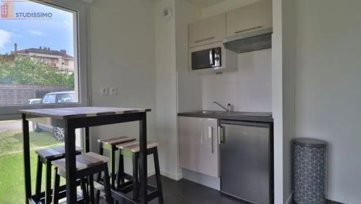Studio meublé 22m² Troyes - Meublé, DPE D - Photo 4