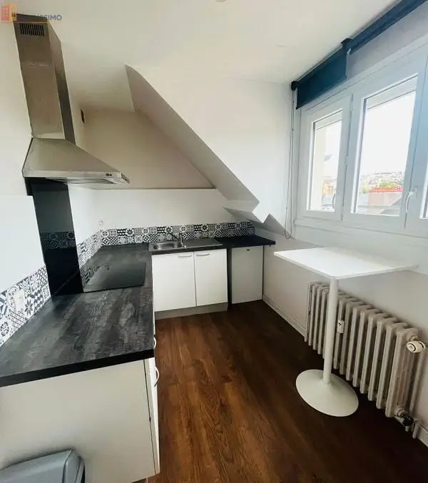 Studio meublé 25m² Rodez - Meublé, dernier étage - Photo 2