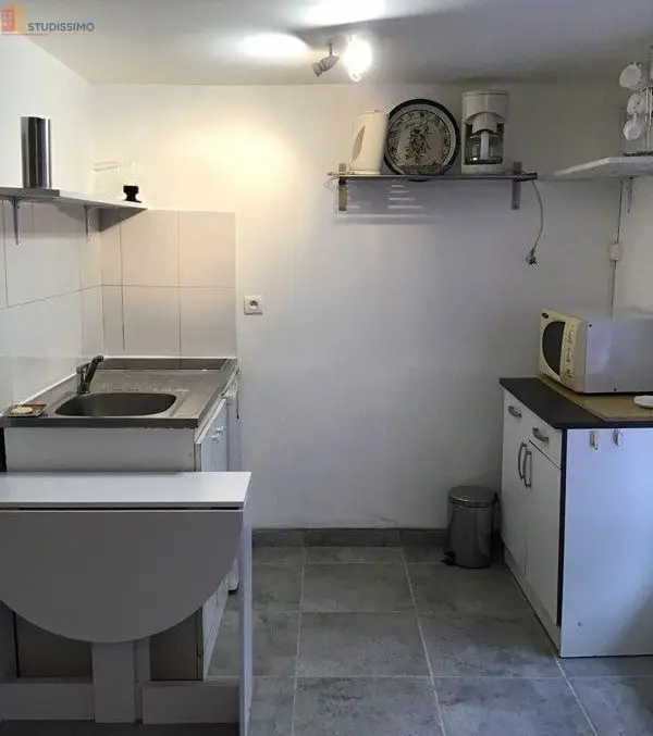 Studio meublé 22m² Aix-en-Provence 13100 - Parking - Photo 2