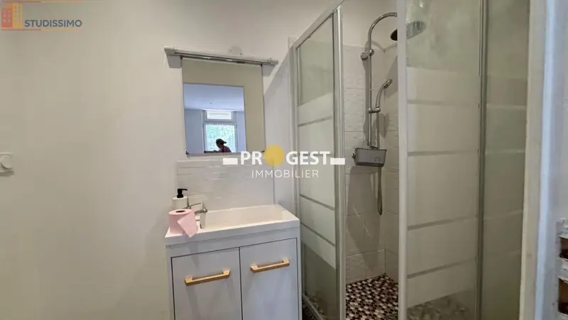 Studio meublé 22m² Aubagne - Meublé, 1er étage - Photo 1