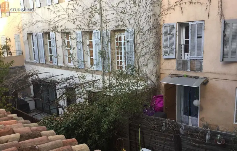 Studio meublé 27m² Aix-en-Provence centre - Calme, lumineux - Photo 1