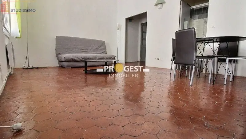 Studio meublé 35m² Aix-en-Provence - Meublé, 3e étage - Photo 1