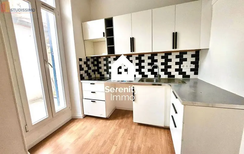 Studio 24m² Marseille 1er - Lumineux, étage 1/4 - Photo 1