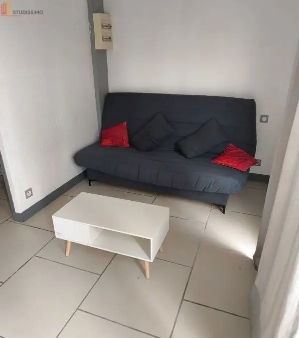 Studio meublé 18m² Arles 13200 - Meublé, DPE C - Photo 2