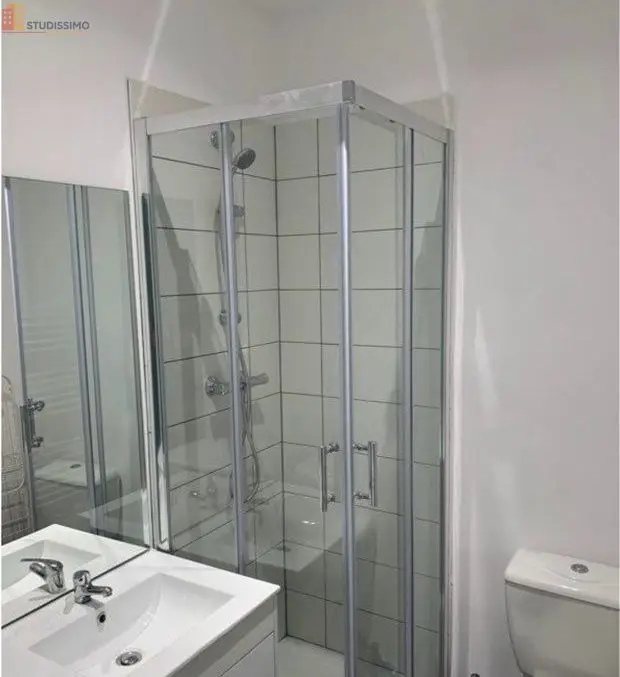 Studio meublé 17m² Salon-de-Provence - Centre-ville, lumineux - Photo 1
