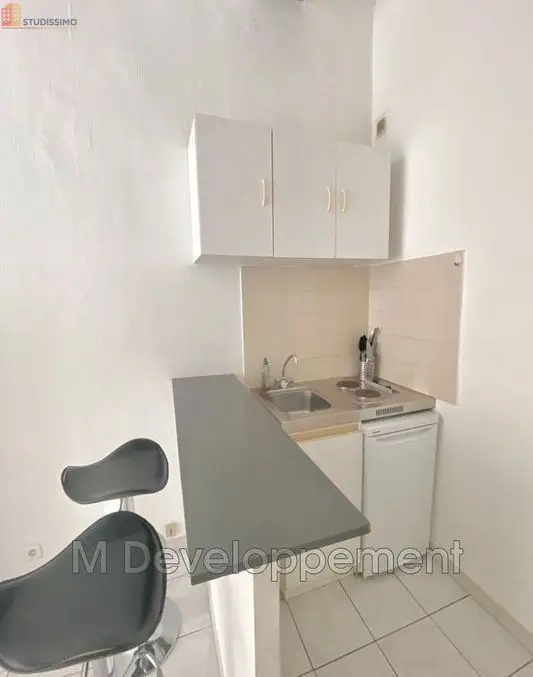 Studio meublé 26m² Aix-en-Provence - 1er étage, lumineux - Photo 8