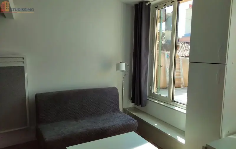 Studio meublé 17m² Aix-en-Provence - Dernier étage, lumineux - Photo 3