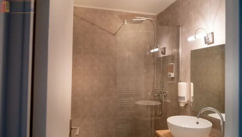 Studio meublé 27m² Marseille 1er - Proche Saint-Charles, lumineux - Photo 2