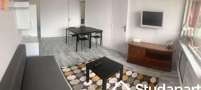 Studio meublé 11m² Marseille 9e - Lumineux, étage élevé - Photo 2