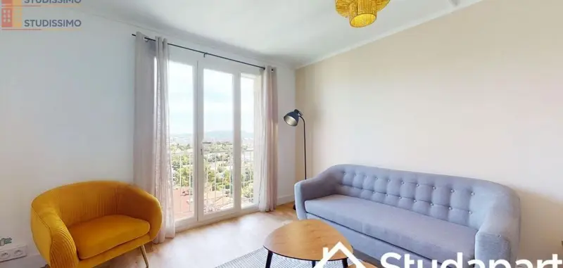 Studio meublé 11m² Marseille 4e - Lumineux, en étage élevé - Photo 4