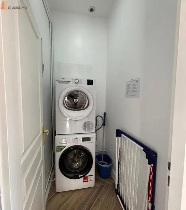 Studio meublé 23m² Marseille 6e - Lumineux, meublé - Photo 2