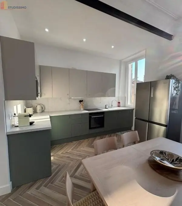 Studio meublé 23m² Marseille 6e - Lumineux, meublé - Photo 4