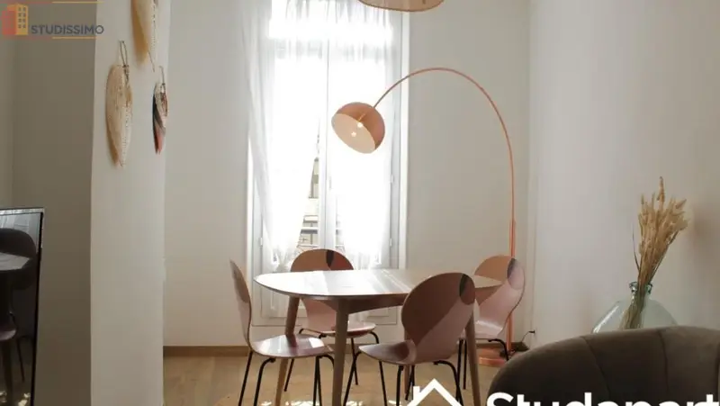 Studio meublé 16m² Marseille 1er - Lumineux, 4e étage - Photo 1