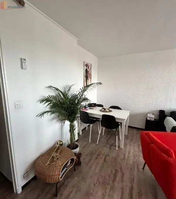 Studio meublé 10m² Marseille 9e - Lumineux, en étage élevé - Photo 4