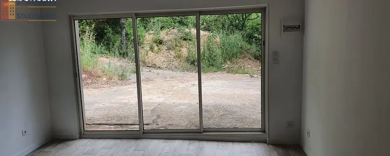 Studio 23m² Châteauneuf-le-Rouge 13790 - Photo 2