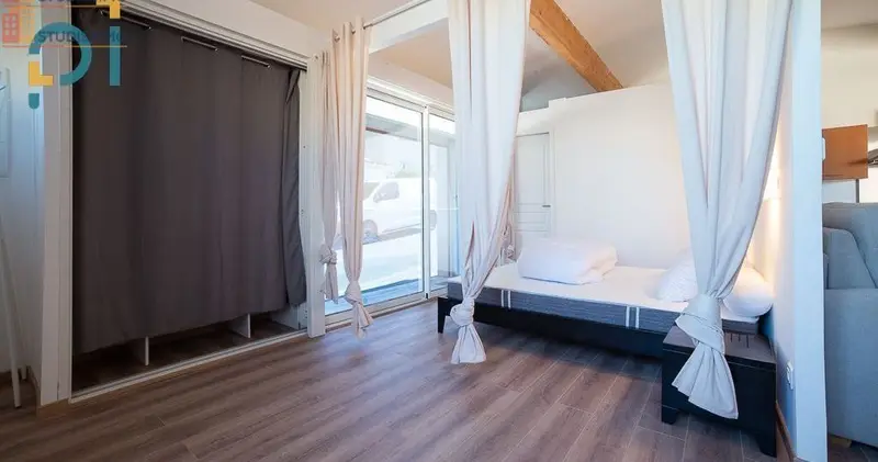 Studio 71m² Mallemort 13370 - Loft, grande surface - Photo 1