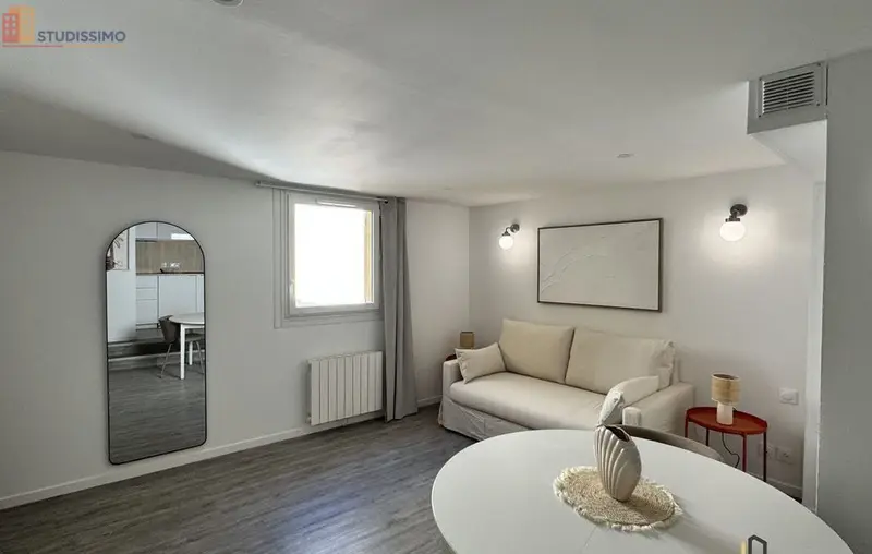 Studio meublé 23m² Aix-en-Provence - Lumineux, 3e étage - Photo 5