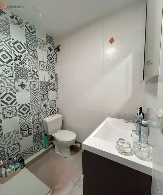 Studio meublé 33m² Aubagne - Refait à neuf, lumineux - Photo 1