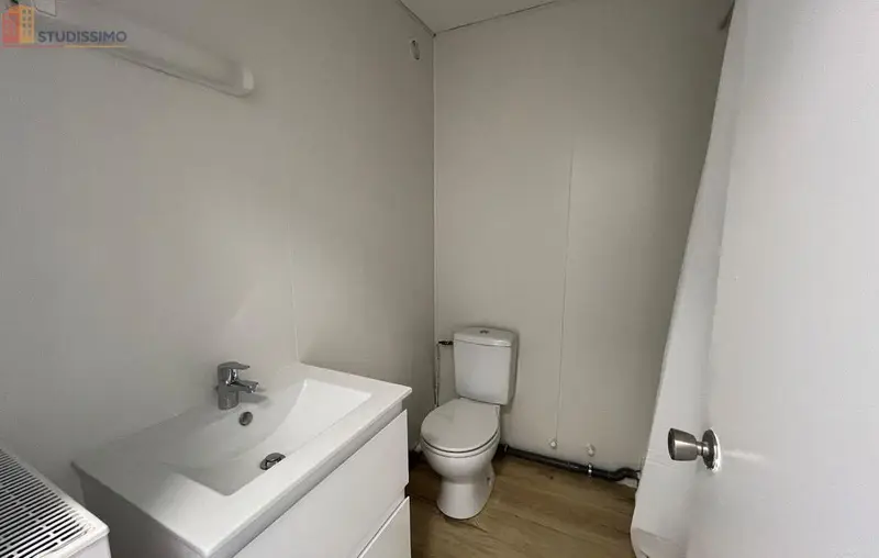 Studio 19m² Marseille 6e - Étage élevé, vue dégagée - Photo 8