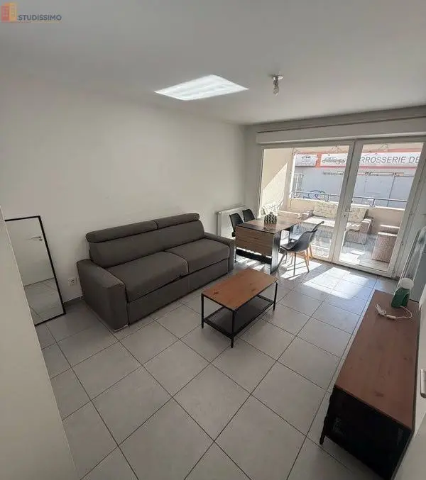 Studio meublé 26m² Marseille 5e - Terrasse, lumineux - Photo 2