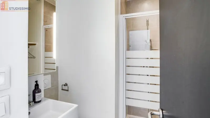 Studio meublé 28m² Marseille 2e Joliette - Vue mer, wifi inclus - Photo 3