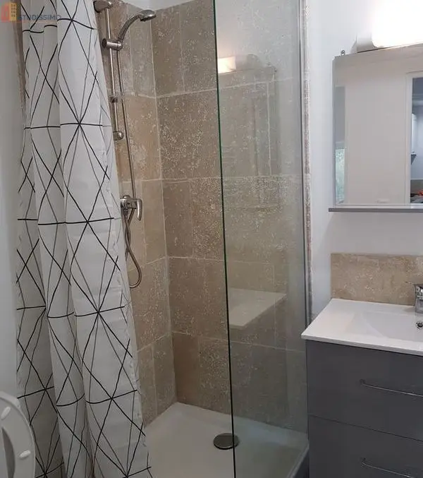 Studio 25m² Grans - Meublé, au cœur du village - Photo 2
