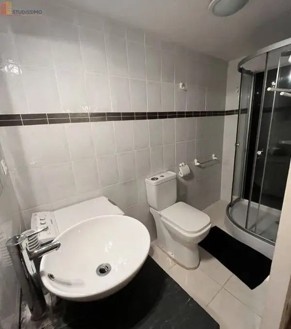 Studio meublé 24m² Narbonne - Meublé, DPE D - Photo 2