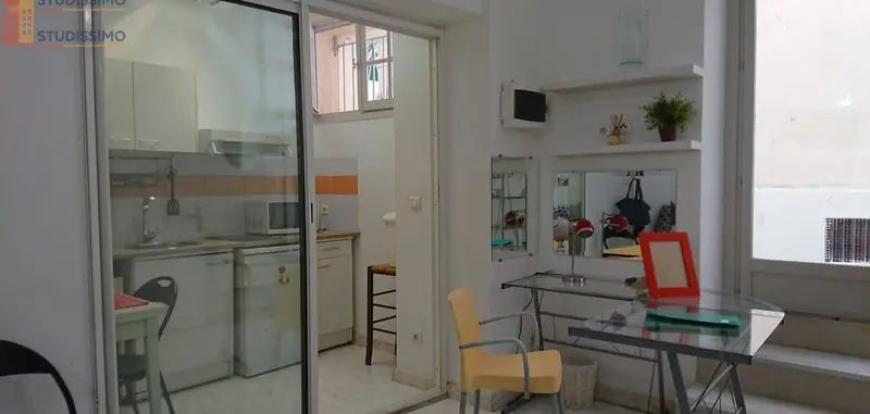 Studio meublé 20m² Aix-en-Provence centre - Proche IEP, prestations - Photo 1