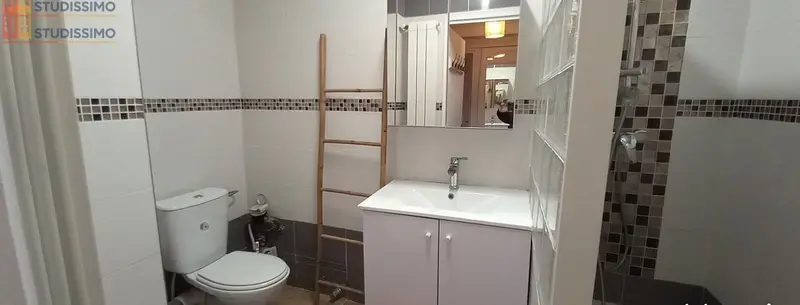 Studio 30m² Marseille 6e - Étage élevé, DPE D - Photo 2