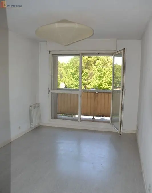 Studio meublé 18m² Aix-en-Provence 13090 - Parking individuel - Photo 1