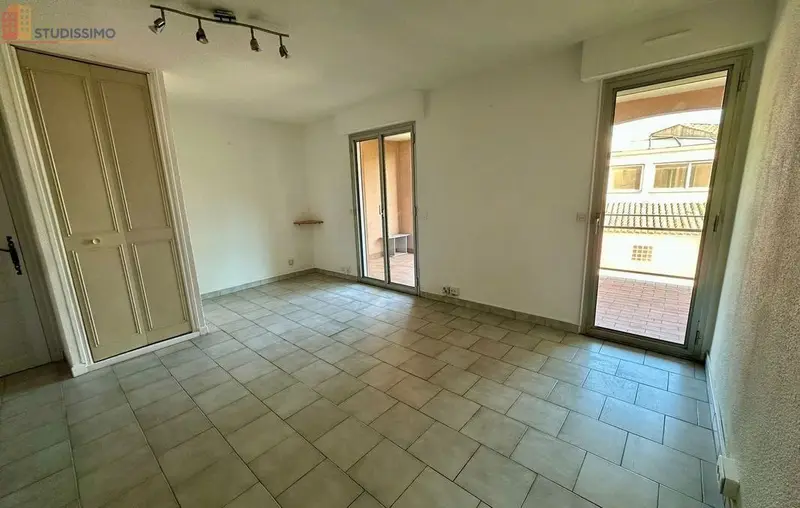 Studio 27m² Aix-en-Provence 13090 - Lumineux, calme - Photo 2