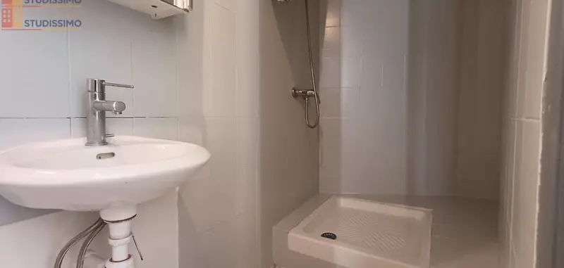 Studio meublé 20m² Narbonne 11100 - Meublé, 2e étage - Photo 4