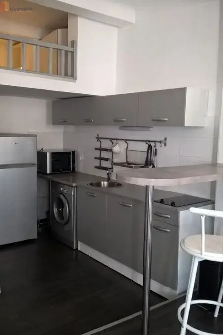 Studio meublé 26m² Aix-en-Provence centre - Coquet, mezzanine - Photo 2