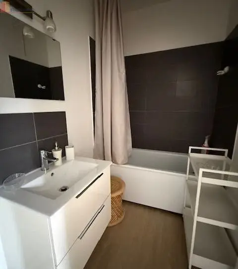 Studio meublé 32m² Aix-en-Provence sud - Balcon, climatisation - Photo 4