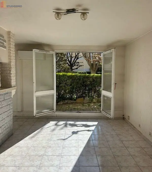 Studio 35m² Marseille 8e - Non meublé, DPE C - Photo 1