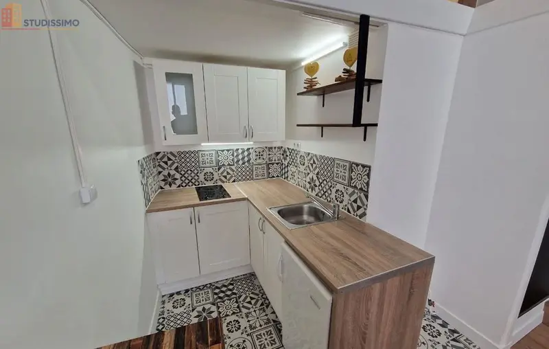 Studio meublé 22m² Aix-en-Provence centre historique - Calme, lumineux - Photo 1