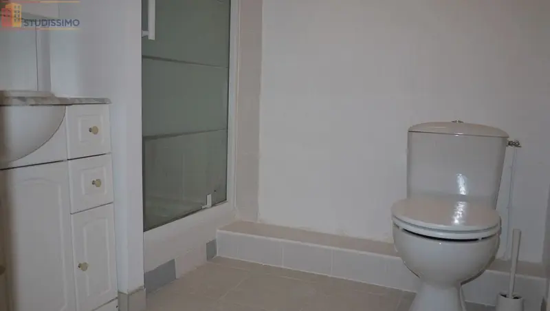 Studio meublé 18m² Gardanne - Meublé, libre fin avril - Photo 1